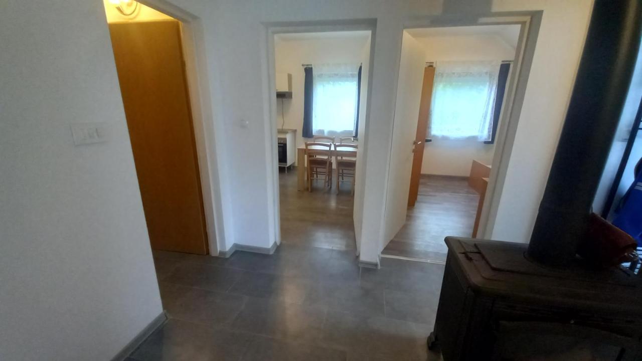 PlaškiKeti公寓 外观 照片